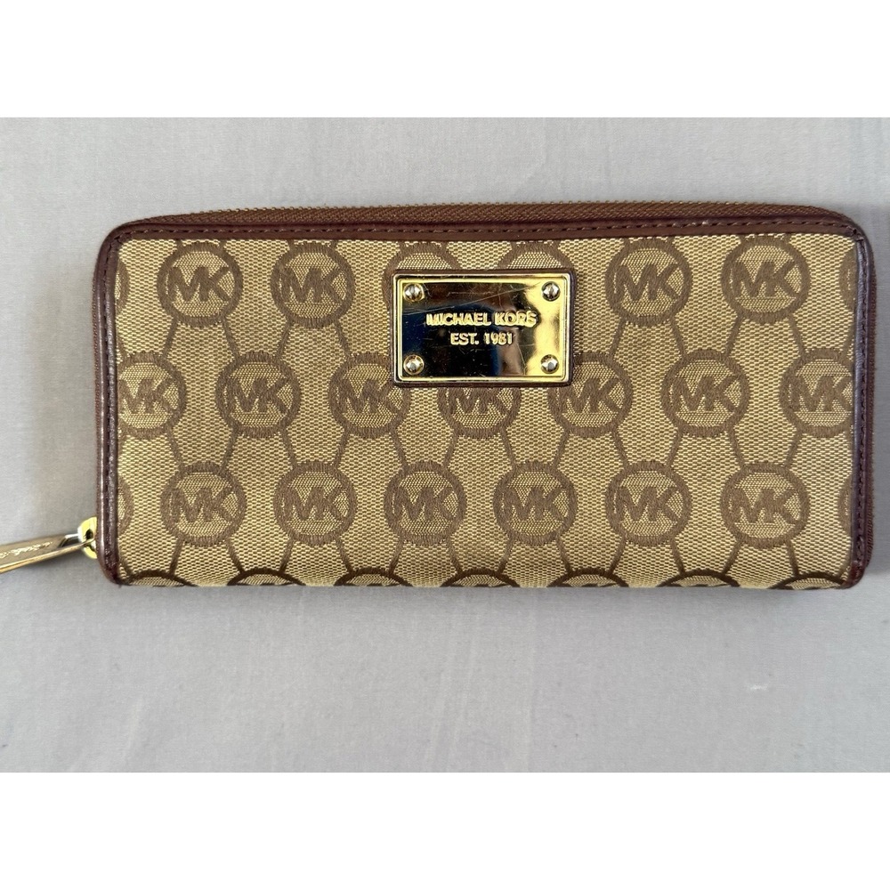 Michael Kors Womens‎ Signature Monogram Zip Around Continental Wallet Brown Tan